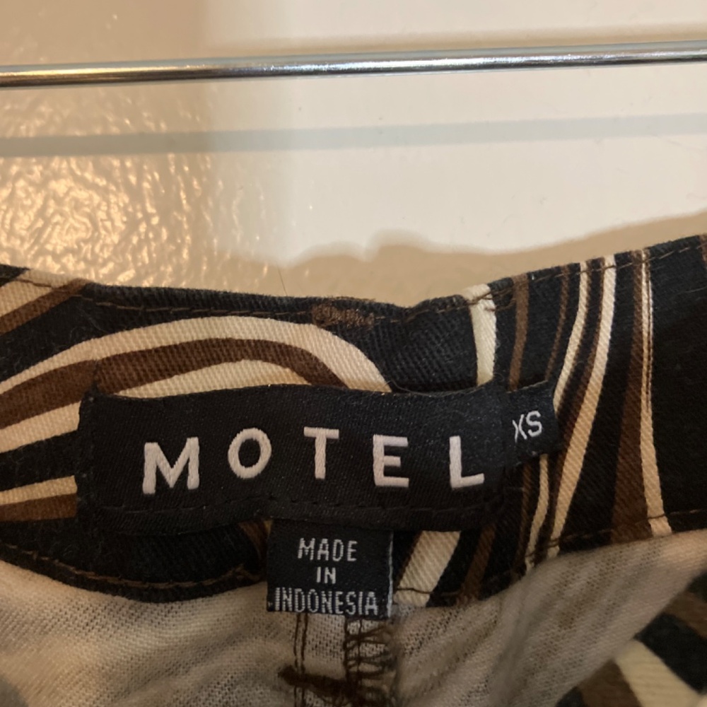 Motel Rocks Flare Jeans - Picture 2 of 2